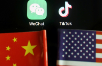 Korean display makers poised to suffer from US ban on Chinese app WeChat