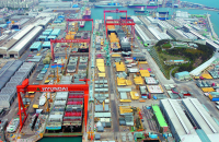 Korean shipbuilders turn focus to high-value vessels