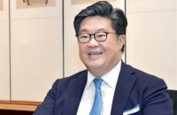 Forbes taps MBK and Nexon founders as Asia's philanthropy heroes