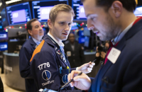 Korean core companies’ stocks underperform global peers