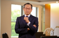 Carlyle CEO Lee’s sudden exit puts the PE’s Korea strategy in spotlight