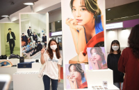 Vietnamese MZers ensnared by K-beauty, K-fashion, K-everything