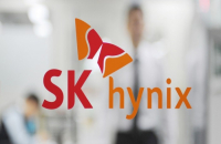SK Hynix to halve investment after posting first quarterly loss in decade