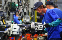 Another war in Russia: Hyundai, Kia versus Chinese carmakers