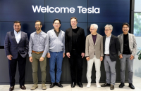 Samsung’s Jay Y. Lee, Tesla’s Elon Musk discuss tech alliance