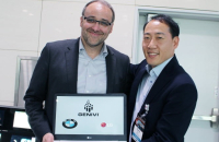 Samsung Elec looks to Google, Apple alumni for future growth