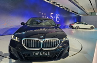 BMW premieres new 5 Series in Korea, the model’s top market