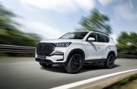 KG Mobility unveils premium SUV Rexton Summit