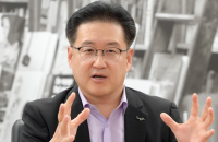 Woongjin reborn as IT solution company beyond education firm