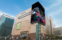 Foreign VIP customers boost Korean department stores' sales