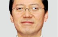 Former LG man leaves KKR to start PEF