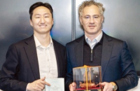 HD Hyundai, Palantir chiefs discuss AI shipyard, defense technology