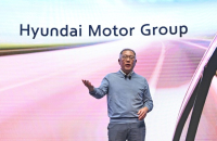 Hyundai chief Chung Euisun targets software-led car dominance by 2028