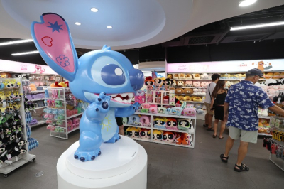 Economic strain drives millennials, Gen Z into collectible craze